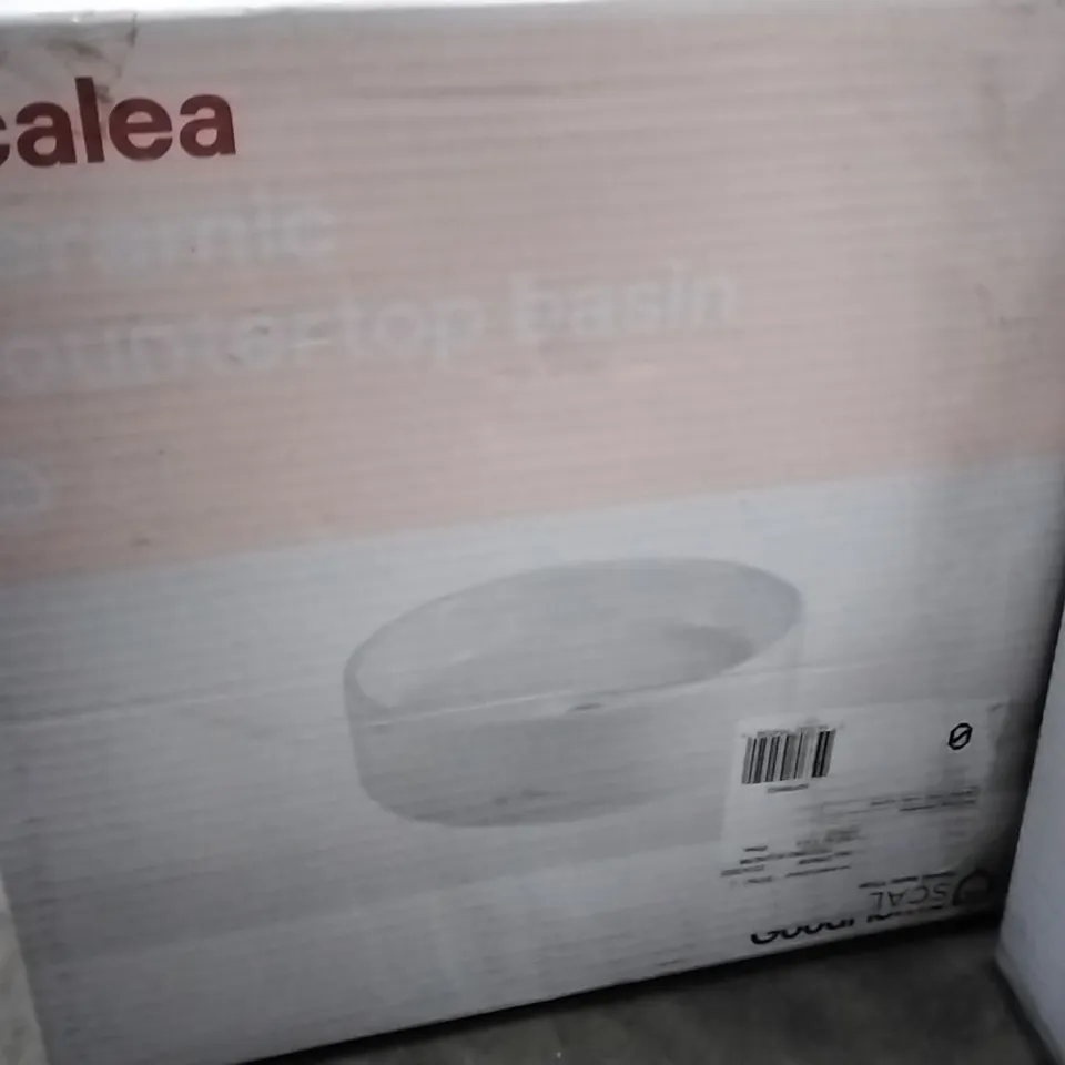 BOXED SCALEA CERAMIC COUNTERTOP BASIN 