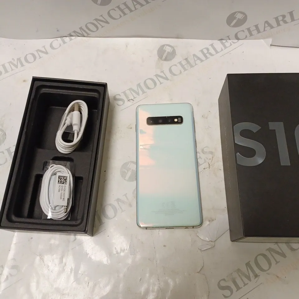 BOXED SAMSUNG S10 128GB 