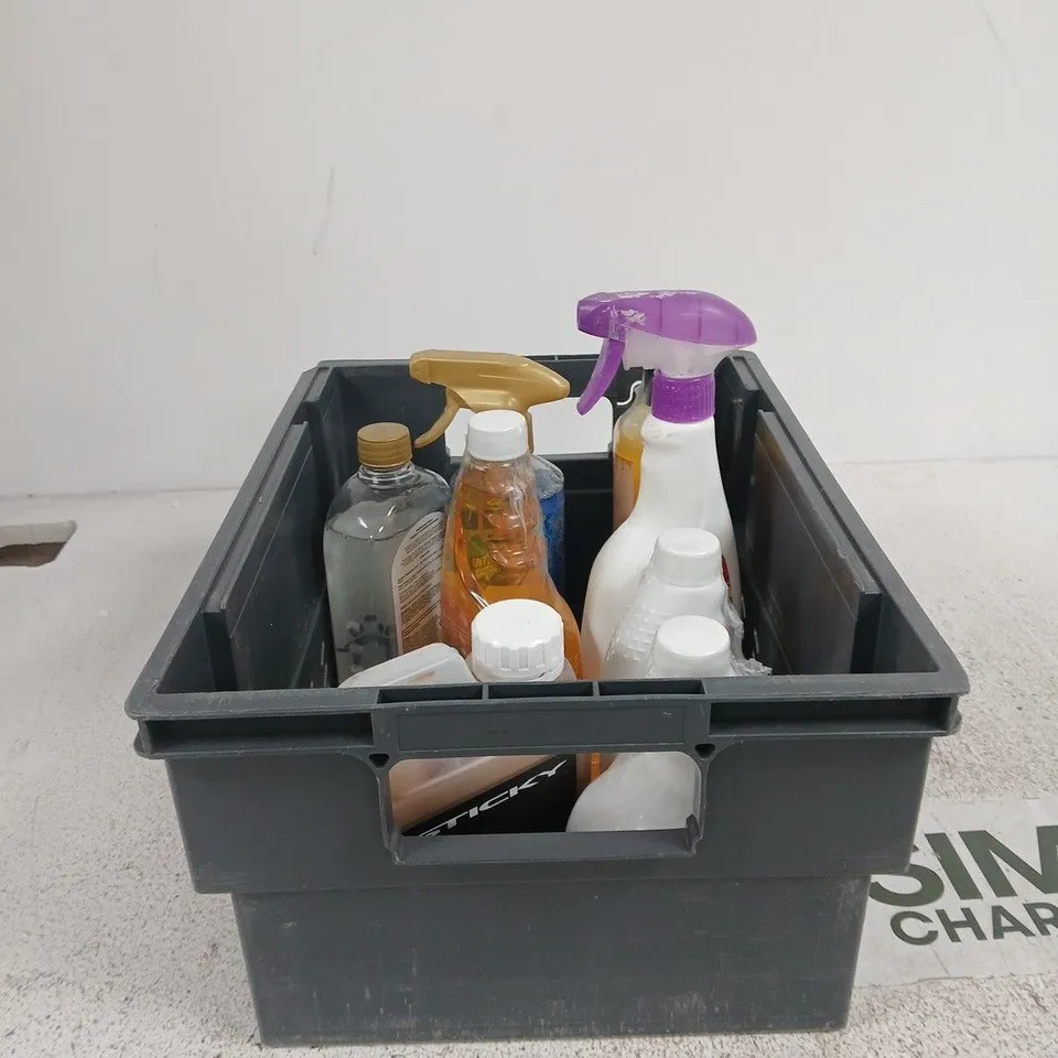 TOTE OF APPROXIMATELY 7 ASSORTED ITEMS TO INCLUDE FABULOSA, STICKY, ELBOW GREASE ETC