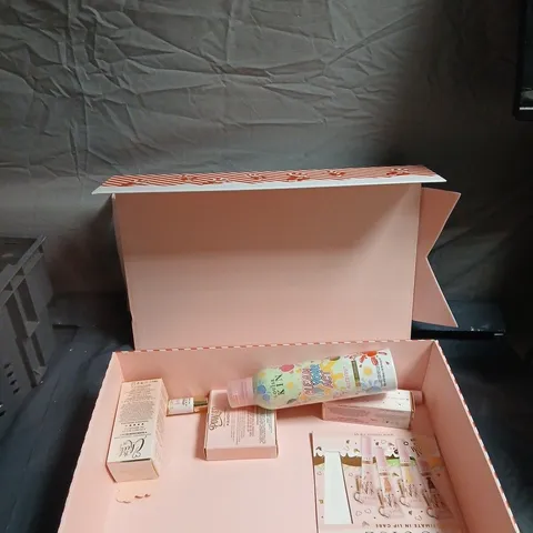 PINK BEAUTY GIFT BOX SET WITH COSMETIC BOXES & BOTTLE