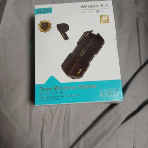 BOX OF ASSORTED  WIRELESS EARBUDS– MIXED BRANDS