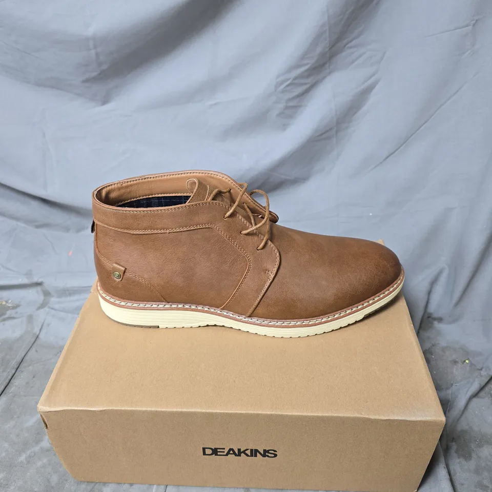 DEAKINS MEN'S BROWN LEATHER BOOTS UK 11