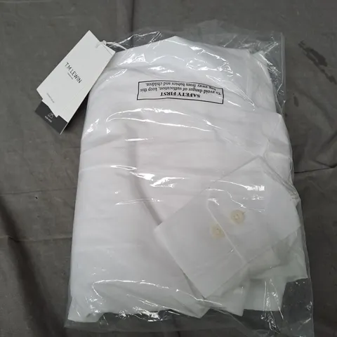 T.M.LEWIN SUPER FITTED PLAIN WHITE SHIRT - 17.5/34.5"