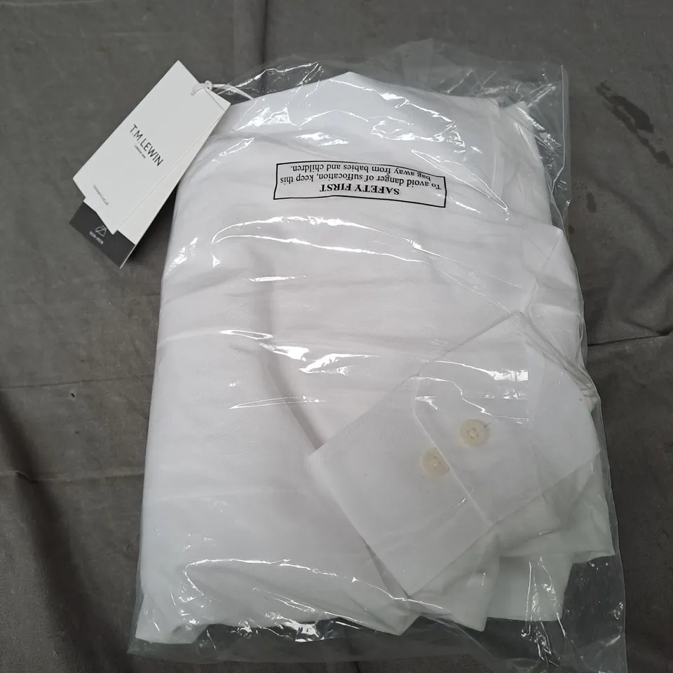 T.M.LEWIN SUPER FITTED PLAIN WHITE SHIRT - 17.5/34.5"