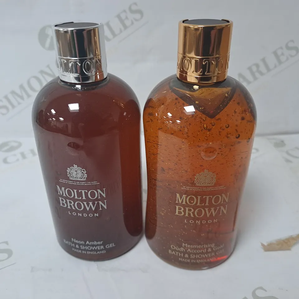 MOLTON BROWN NEON AMBER & OUDH BODY WASH 300ML SET