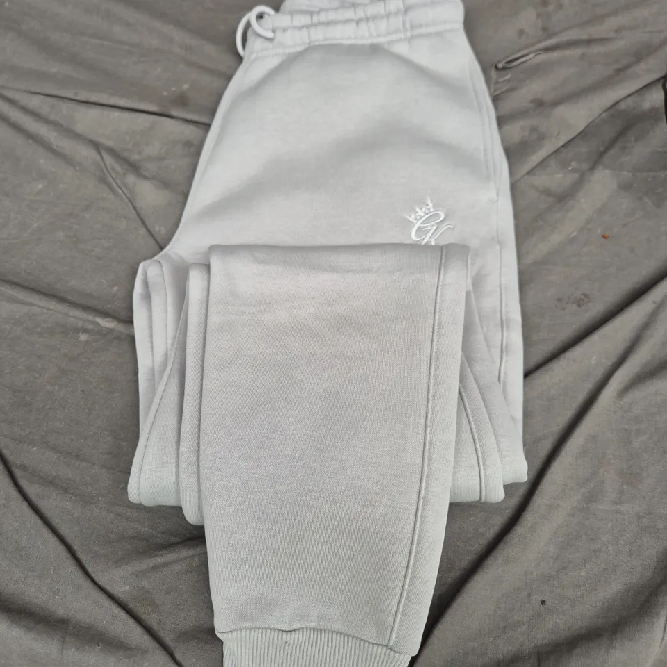 GK Fundamentals Fleet Jogger Sweatpants – Light Grey, Men’s Size M
