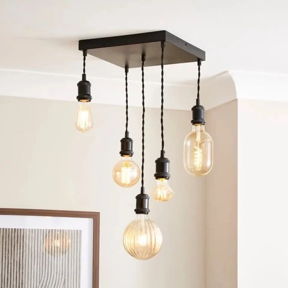 BOXED KEATES 5 LIGHT FLUSH CLUSTER CEILING LIGHT