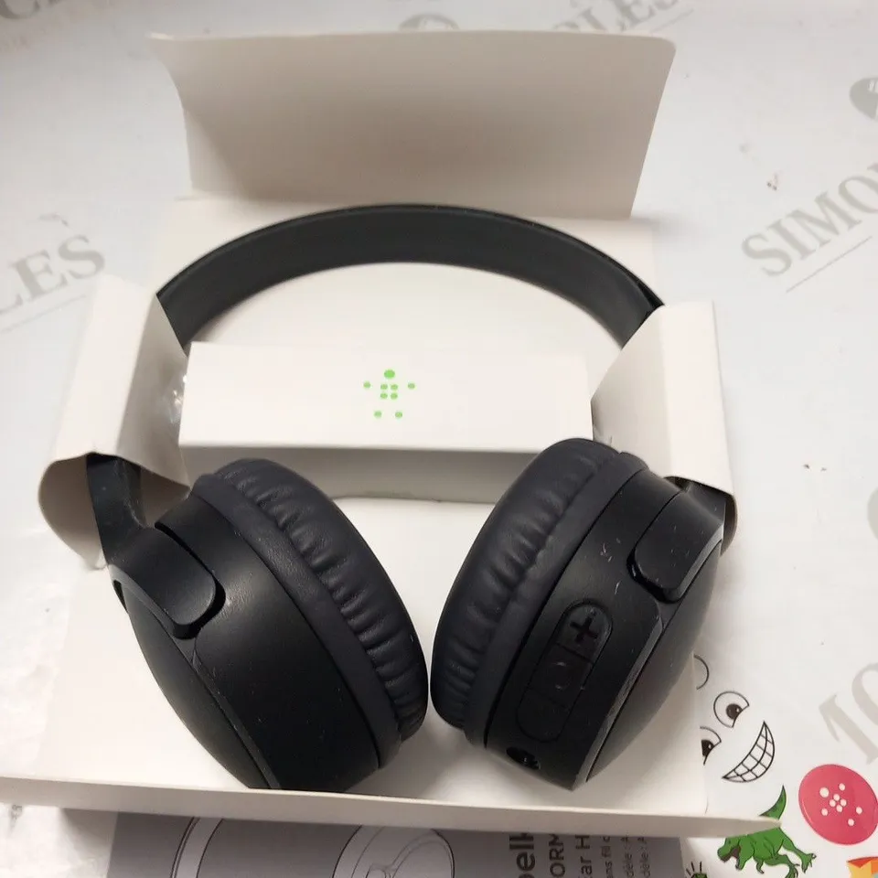 BOXED BELKIN SOUNDFORM MINI WIRELESS ON EAR HEADPHONES