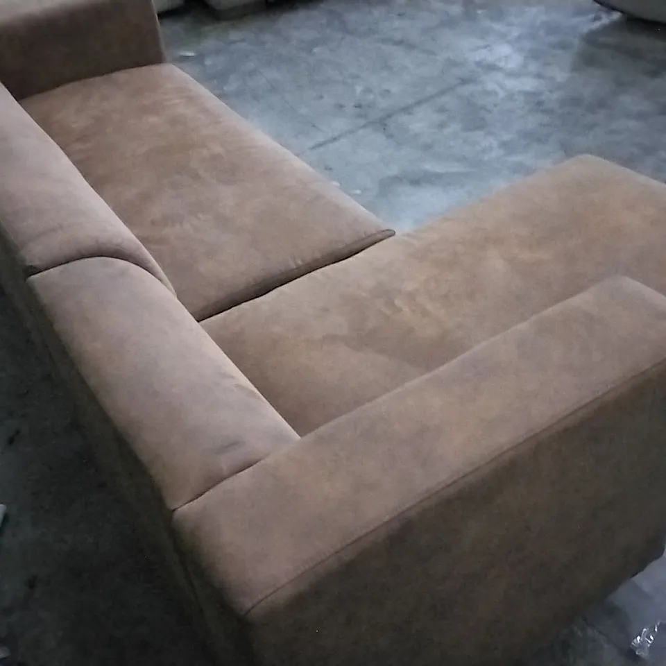 QUALITY DESIGNER RUST FABRIC CHAISE LOUNGE SOFA