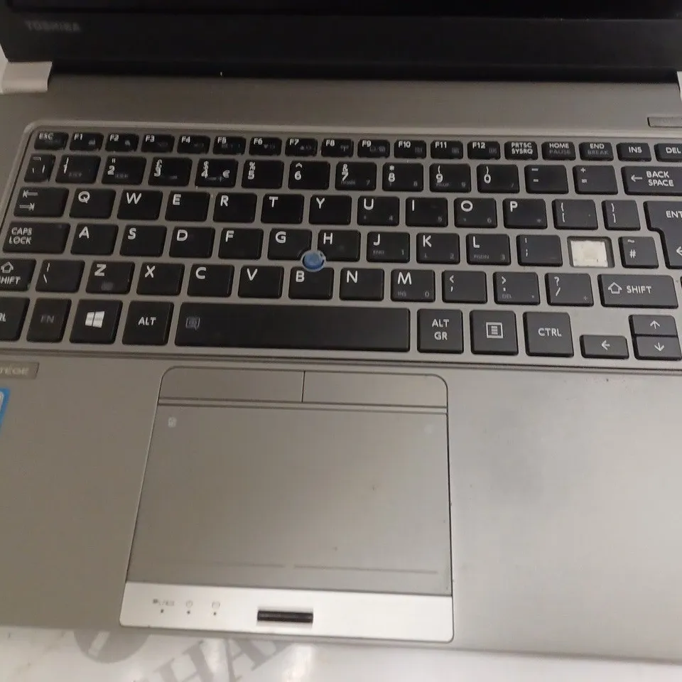 TOSHIBA INTEL INSIDE I-7 LAPTOP