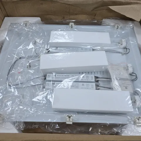 BOXED HONLAND LIGHT LIVING ROOM CEILING LIGHT UNIT 