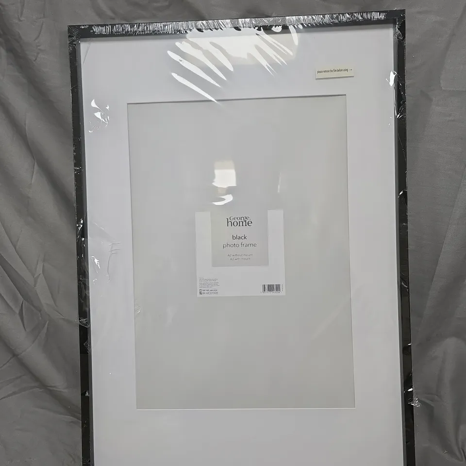 HOME BLACK PHOTO FRAME - A2 WITHOUT MOUNT