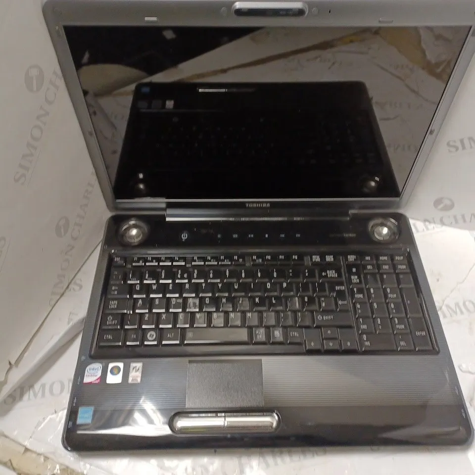 TOSHIBA PSPCCE-02G018EN LAPTOP