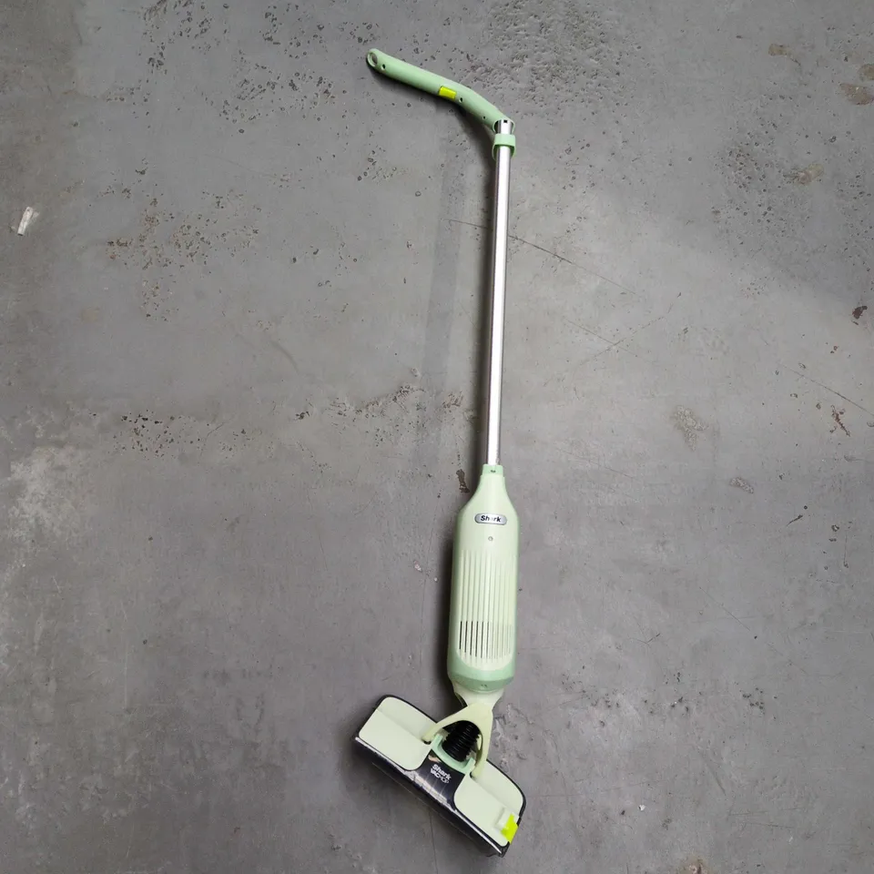 SHARK VM200 VACMOP 2-IN-1 CORDLESS VACUUM MOP – GREEN