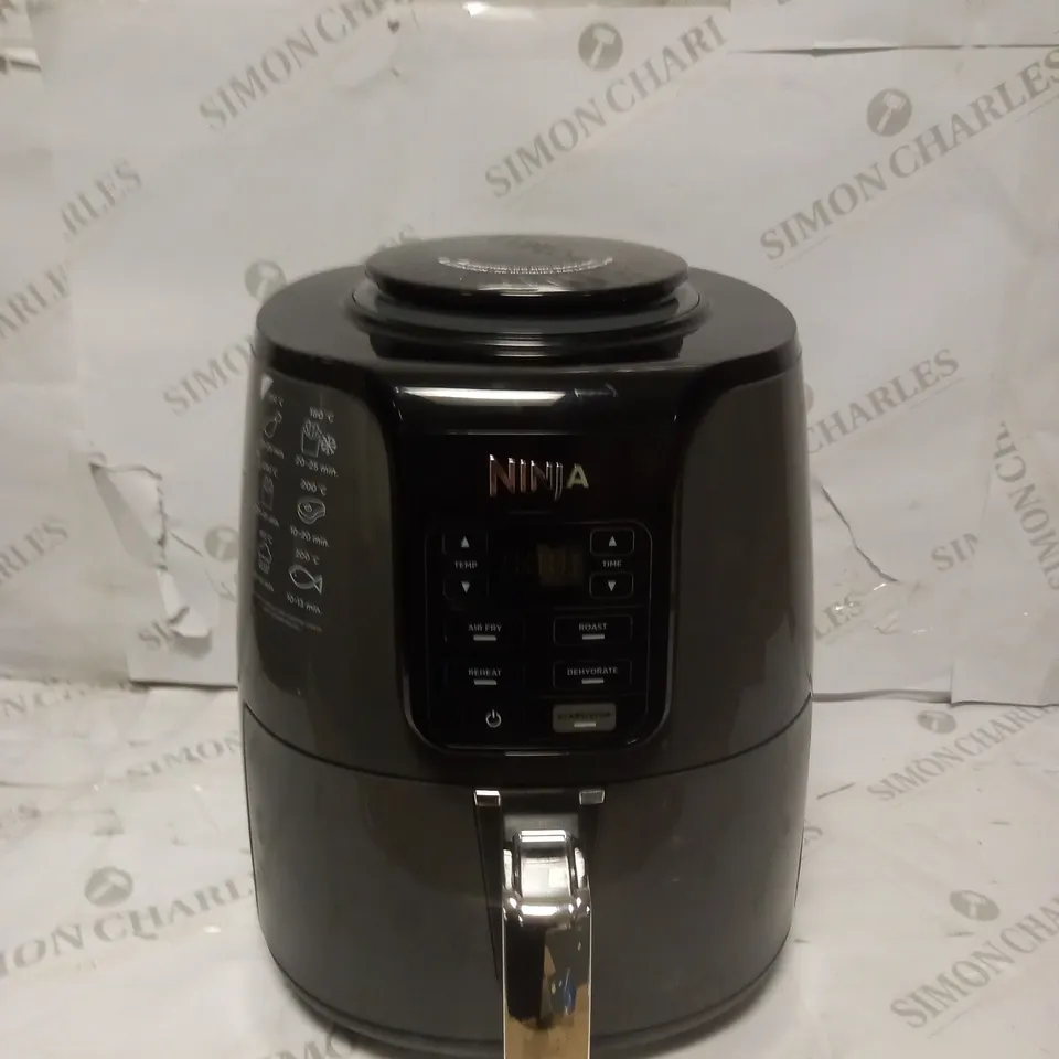BOXED NINJA AIR FRYER 3.8L AF100UK