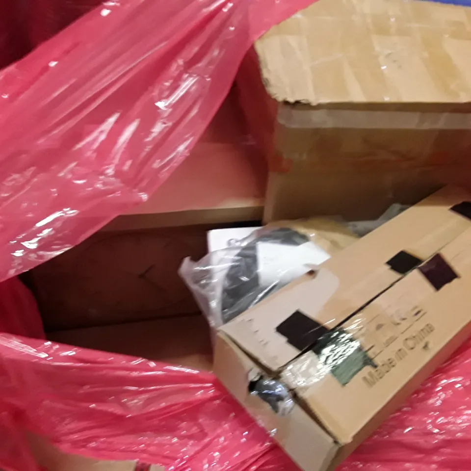 PALLET OF ASSORTED PRODUCTS INCLUDING SOUND BAR, HEATED BLANKETS, WALL CLOCKS AND VINYL PLAYERS ECT