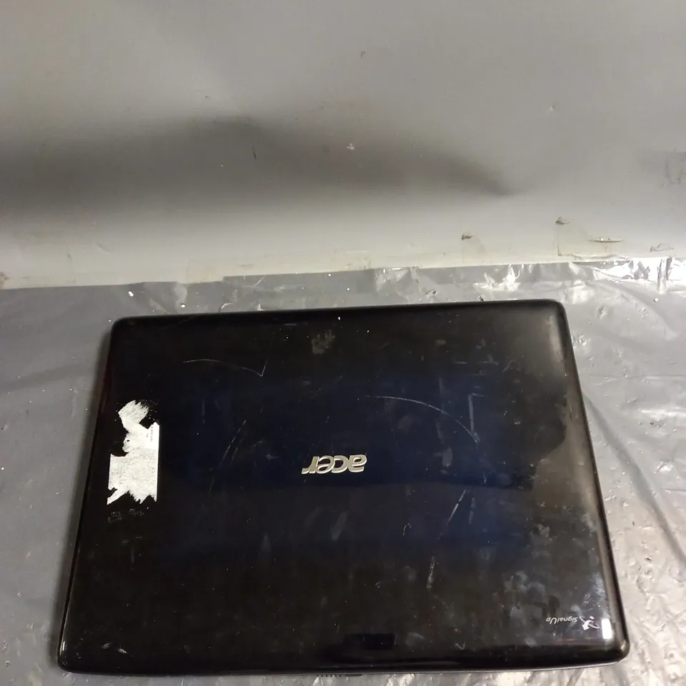 ACER ASPIRE 7530 LAPTOP IN BLACK