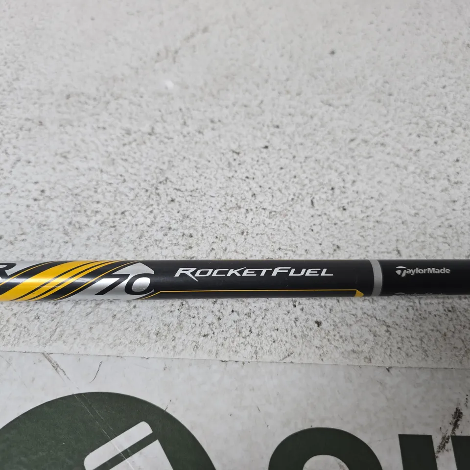 TAYLORMADE GOLF DRIVER WITH ROCKETFUEL SHAFT