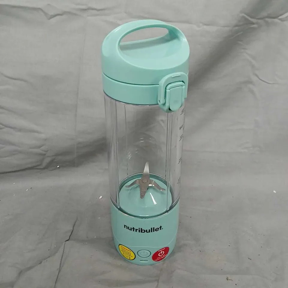 NUTRIBULLET PORTABLE BLENDER – MINT GREEN WITH FLIP-AND-SIP TRAVEL LID