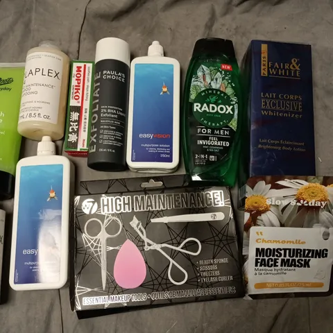 LOT OF APPROXIMATELY 20 ASSORTED HEALTH AND BEAUTY ITEMS TO INCLUDE FAIR & WHITE WHITENIZER, MAINTENACE KIT AND NUMBING CREAM