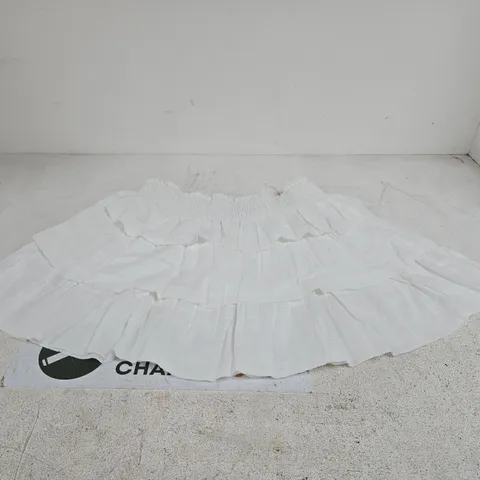 BON PRIX WHITE SKIRT WITH FRILLS UK 20