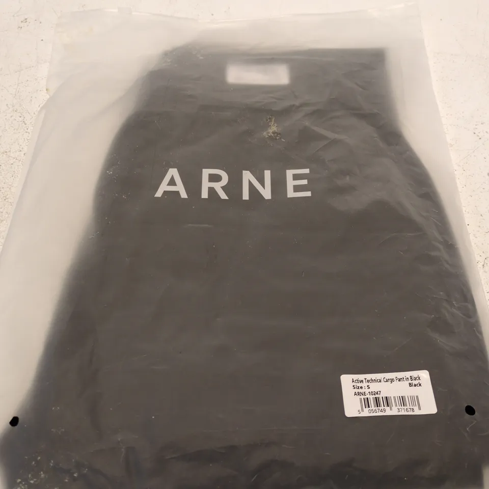 ARNE ACTIVE TECHNICAL CARGO PANT – BLACK, SIZE S