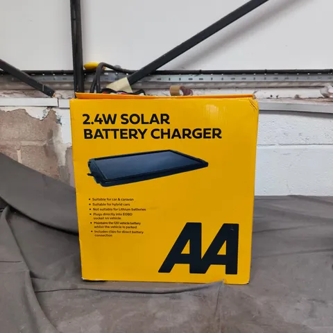 2.4W SOLAR BATTERY CHARGER – VEHICLE BATTERY MAINTAINER (BOXED)