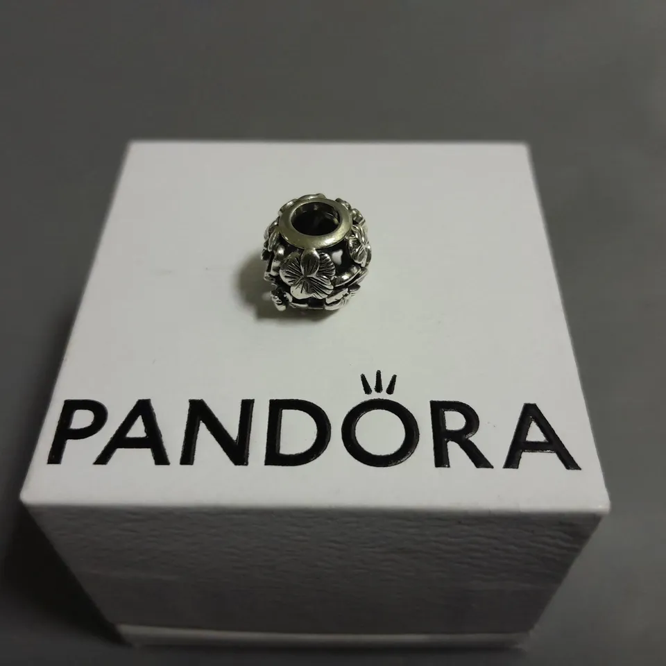 PANDORA FLORAL THEMED CHARM