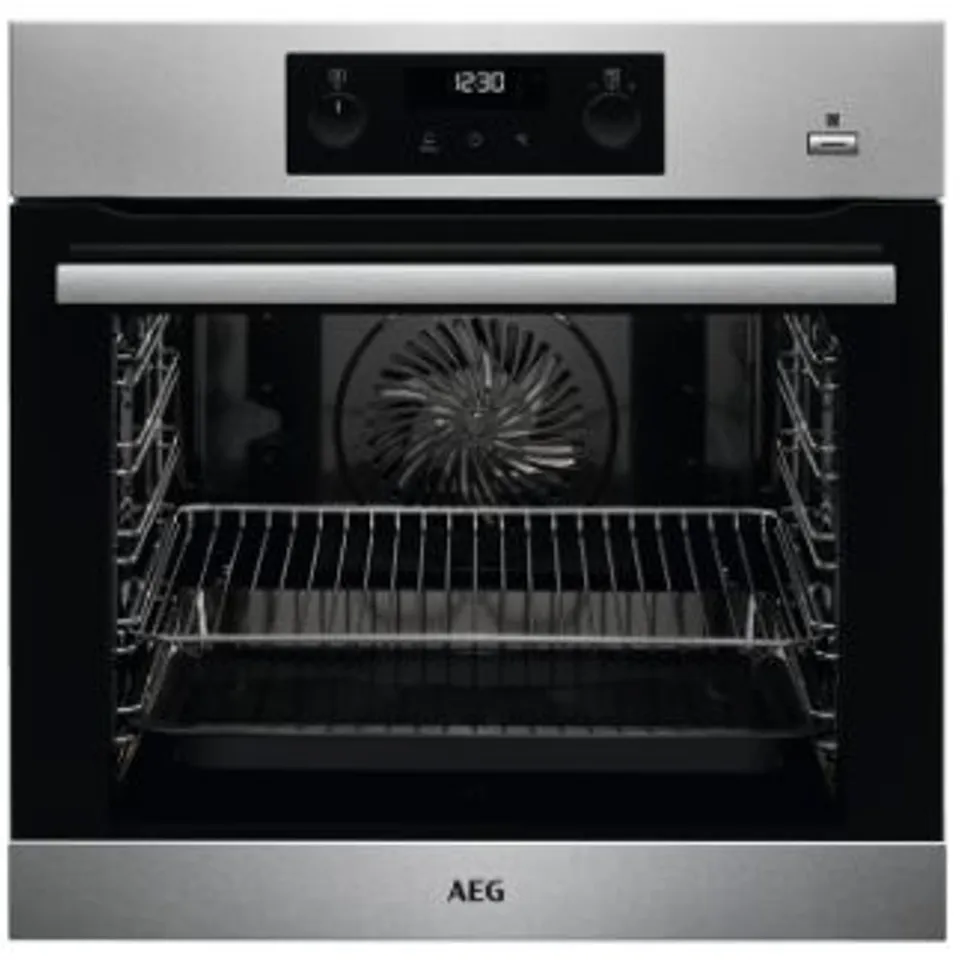 AEG BUILT IN ELECTRIC SINGLE OVEN WITH ADDED STEAM FUNCTION - STAINLESS STEEL - A+ RATED Model BPS355020M RRP £592