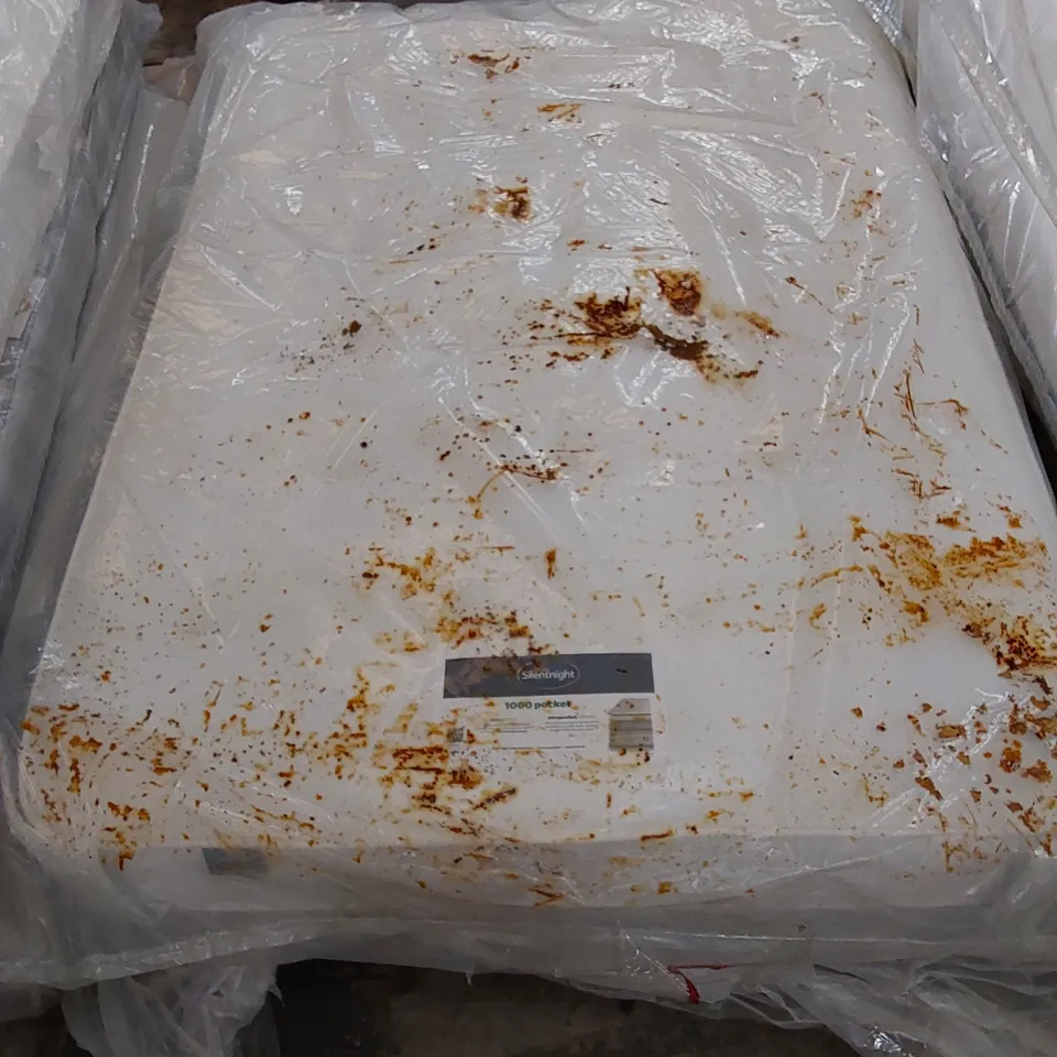 BAGGED SILENTNIGHT 4FT6 DOUBLE SIZED 1000 POCKET MEMORY FOAM MATTRESS