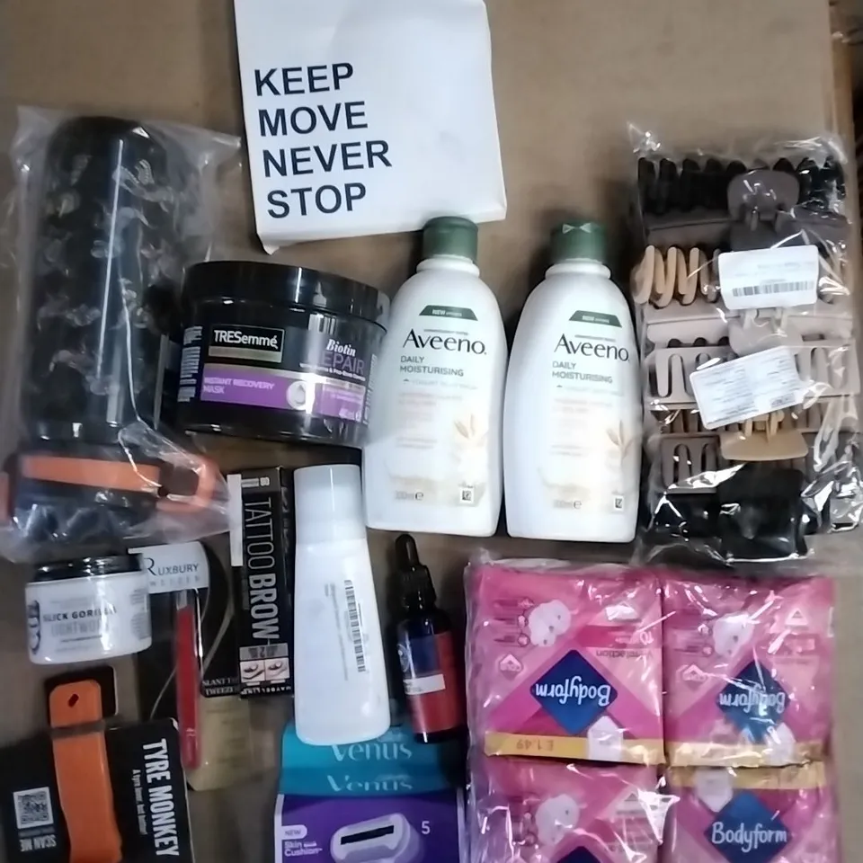 BOXED TO CONTAIN ASSORTED HEALTH AND BEAUTY PRODUCTS INCLUDING SUPPLEMENTS, HAIR PRODUCT, SKIN CARE ETC 