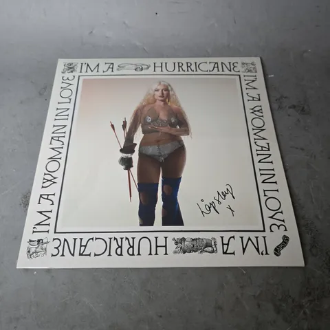 IM A WOMAN IN LOVE / IM A HURRICANE BY LAPSLEY VINYL - SIGNED