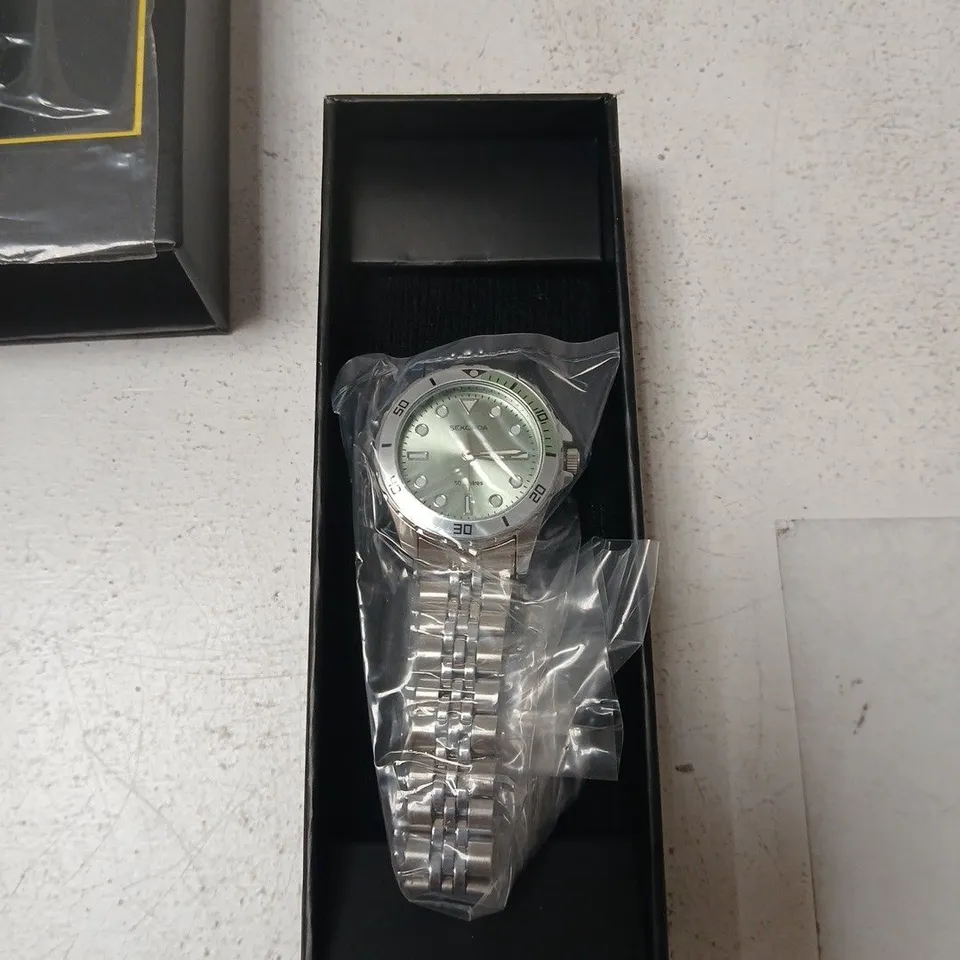 SEKONDA STAINLESS STEEL WATCH – SILVER DIAL