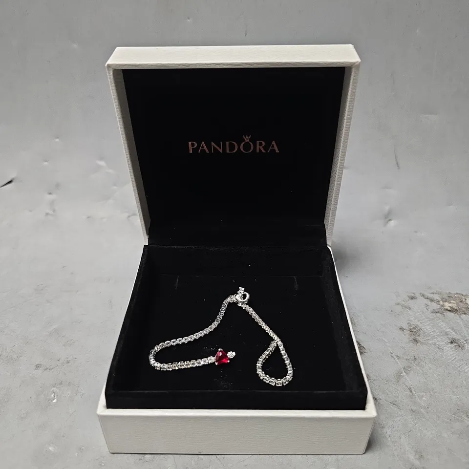 BOXED PANDORA HEART BANGLE 