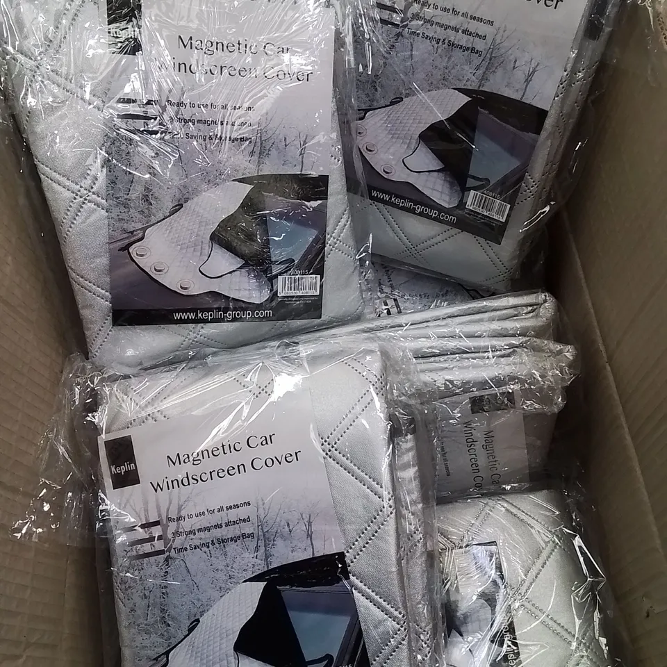 BOX CONTAINING LARGE AMOUNT OF MAGNETIC CAR WINDSCREEN COVER