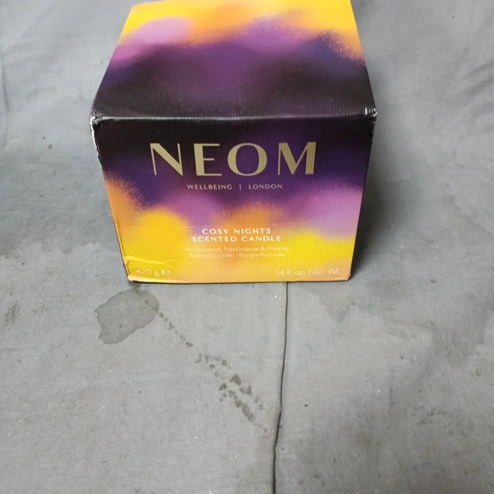 NEOM COSY NIGHTS SCENTED CANDLE – 420 G (14.8 OZ) WITH BOX