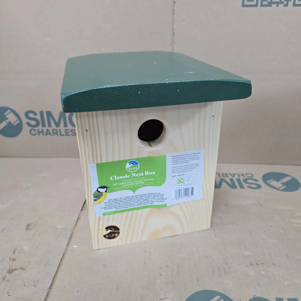 BOXED RSPB CLASSIC NEST BOX