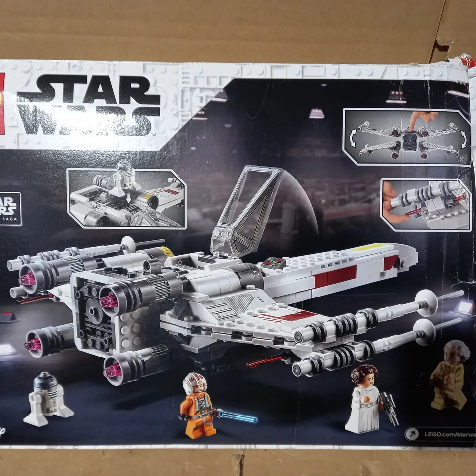 BOXED LEGO STARWARS X-WING FIGHTER 75301 7+ RRP £44.99