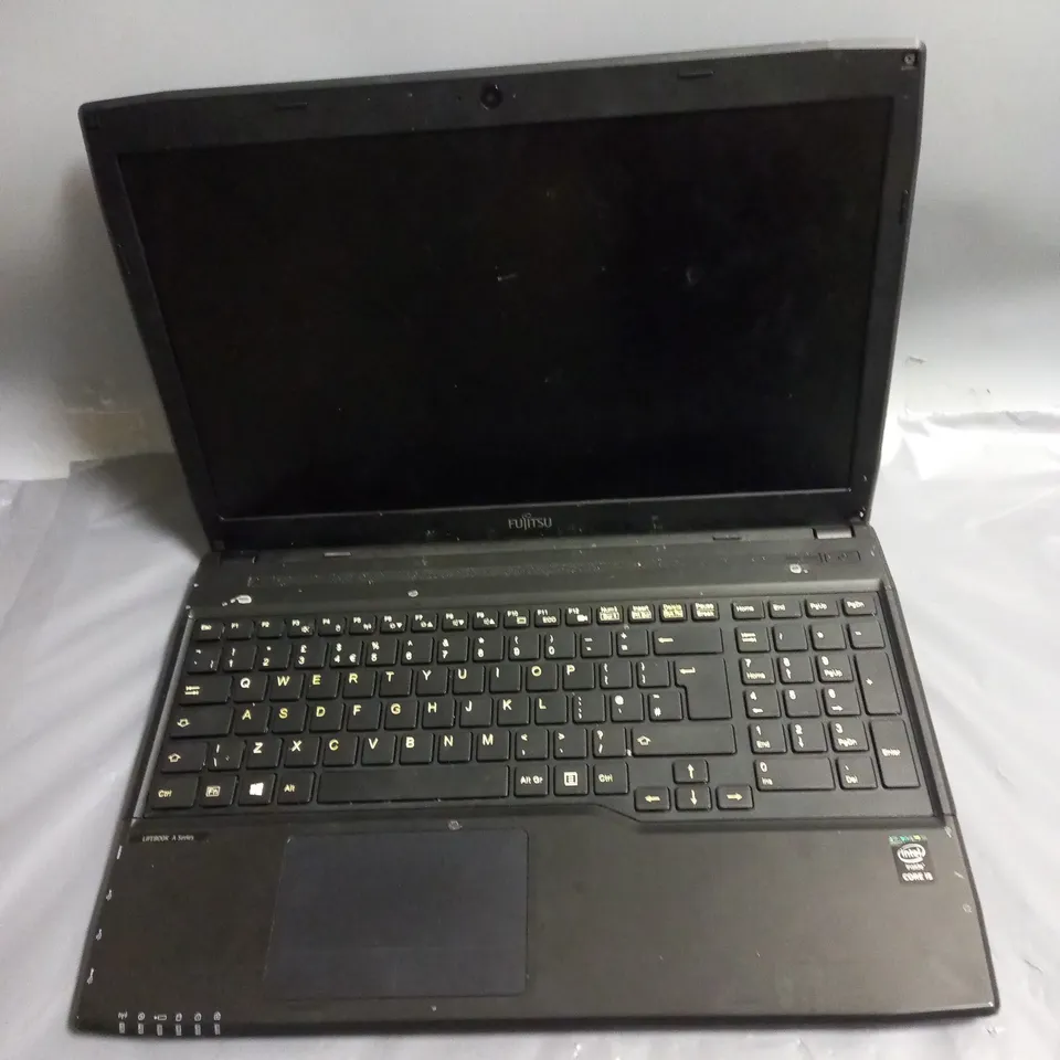 FUJITSU LIFEBOOK A544 15 INCH I5-4210M 2.60GHZ