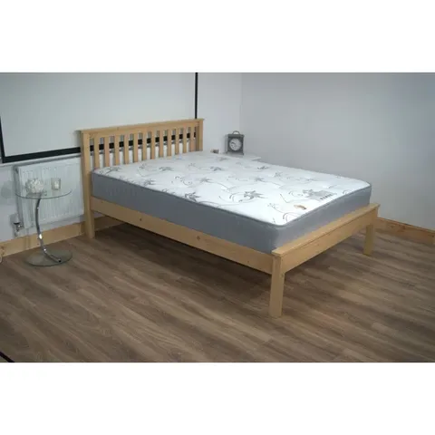 BOXED WILTSHIRE UV WAXED PINE WOODEN MAKENNA 5FT KING SIZE BED (2 BOXES)