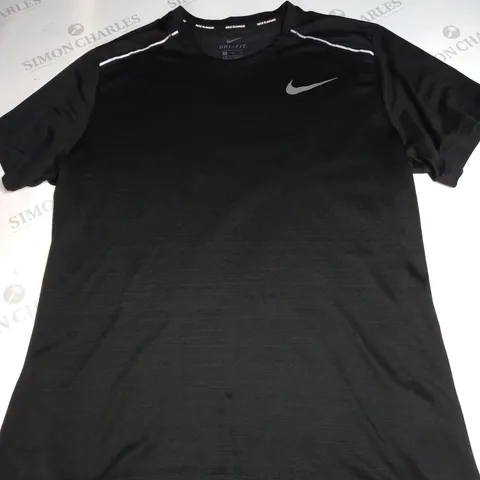 NIKE RUNNING T-SHIRT SIZE M