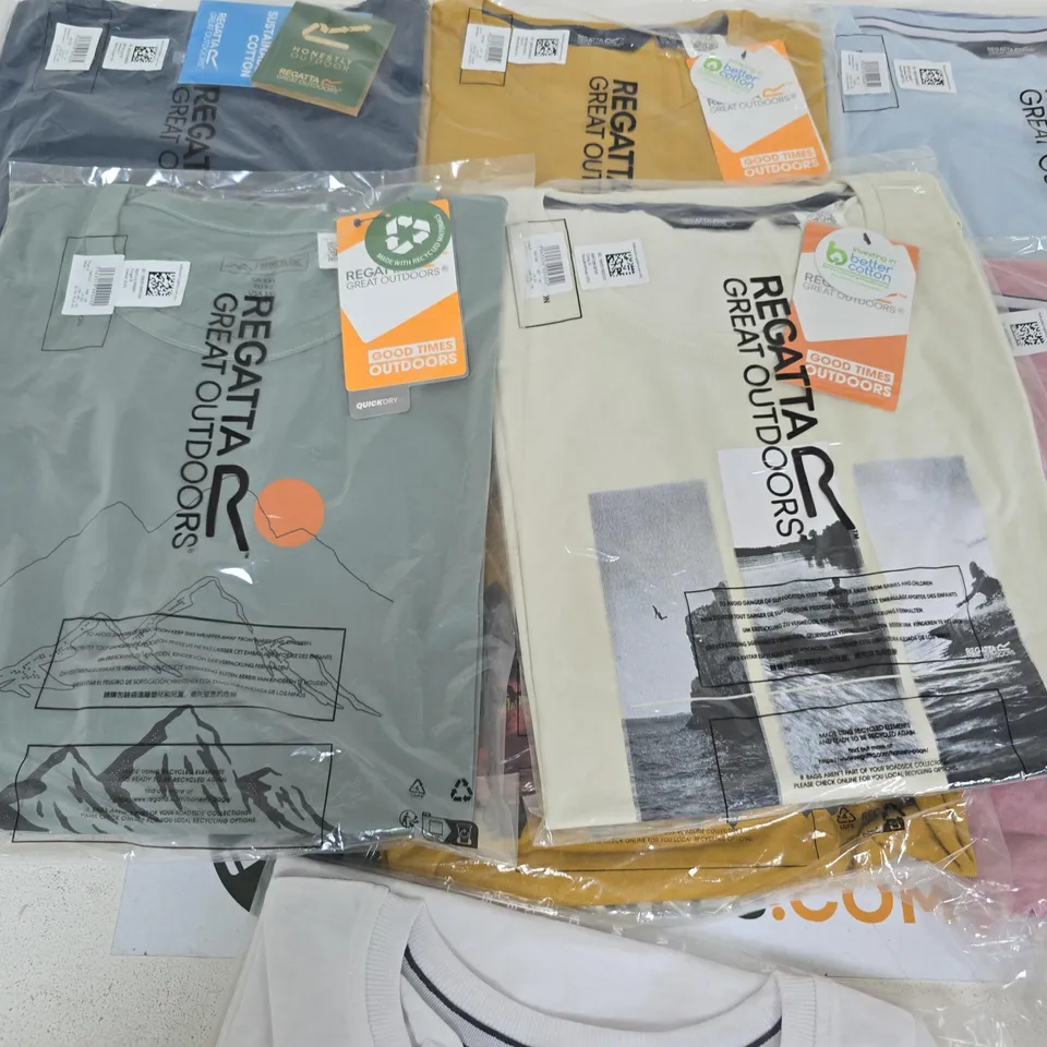 LOT OF 10 ASSORTED BRAND NEW REGATTA T-SHIRTS IN VARIOUS STYLES, COLOURS AND SIZES