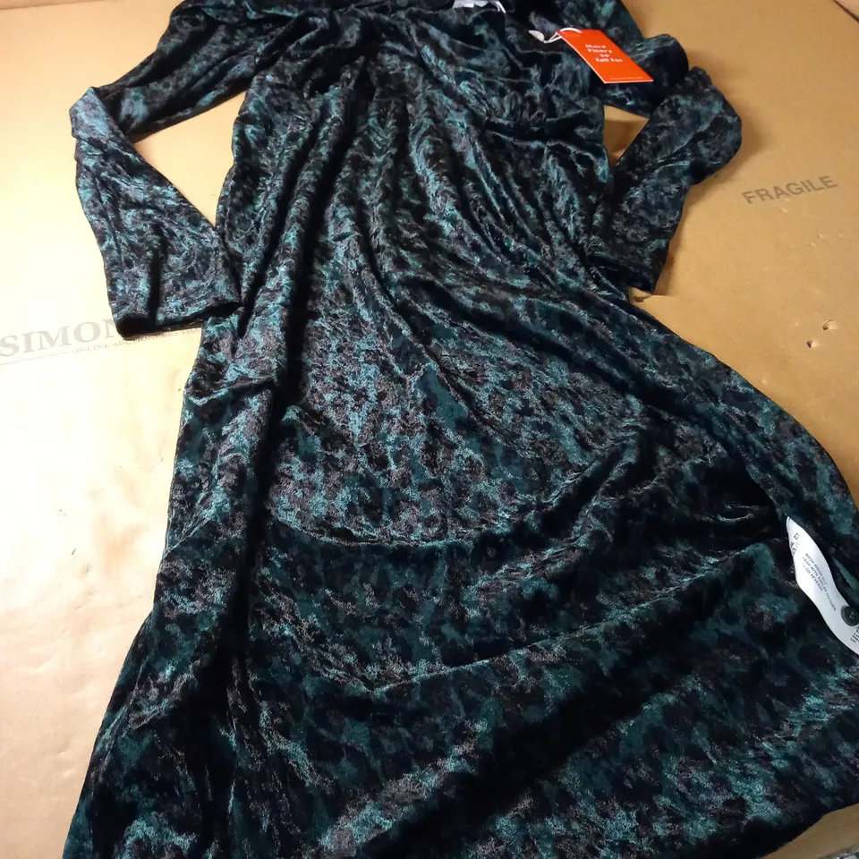 FINERY LONDON GREEN LEAPORD PRINT DRESS - SIZE 12