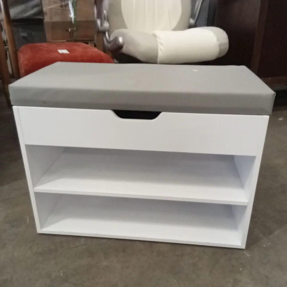 SAER 6 PAIR SHOE STORAGE BENCH