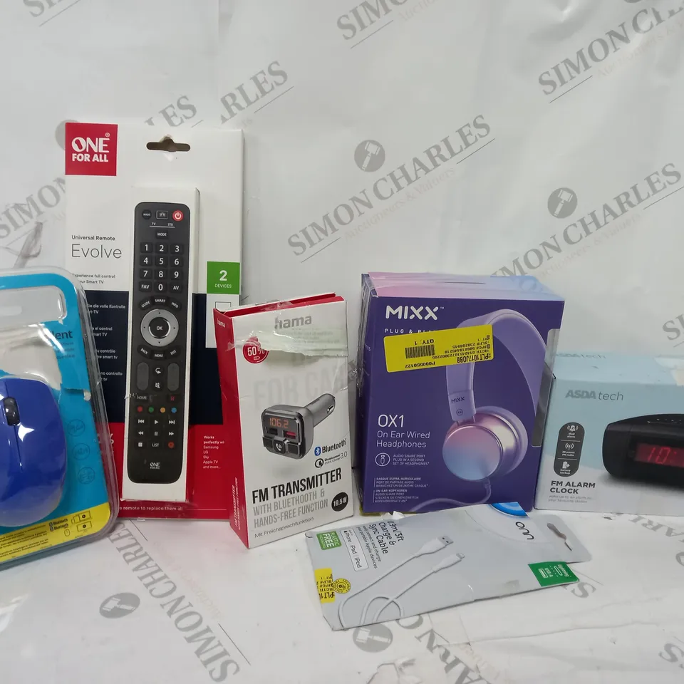 BOX OF APPROXIMATELY 15 ASSORTED ELECTRICALS TO INCLUDE ONE FOR ALL REMOTE, MIXX 0X1 HEADSET, FM ALARM CLOCK, ETC