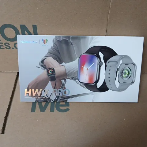 HWX PRO SMARTWATCH –  GREY STRAP (HOWEAR) – BOXED