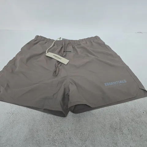 FEAR OF GOD ESSENTIALS SHORTS – SIZE LARGE 