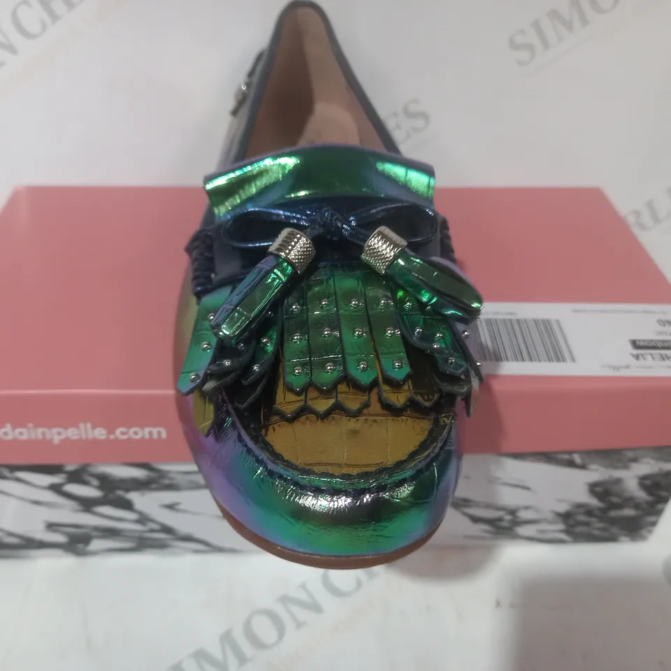 BOXED PAIR OF MODA IN PELLE ETHELIA LOAFERS IN RAINBOW SIZE 7