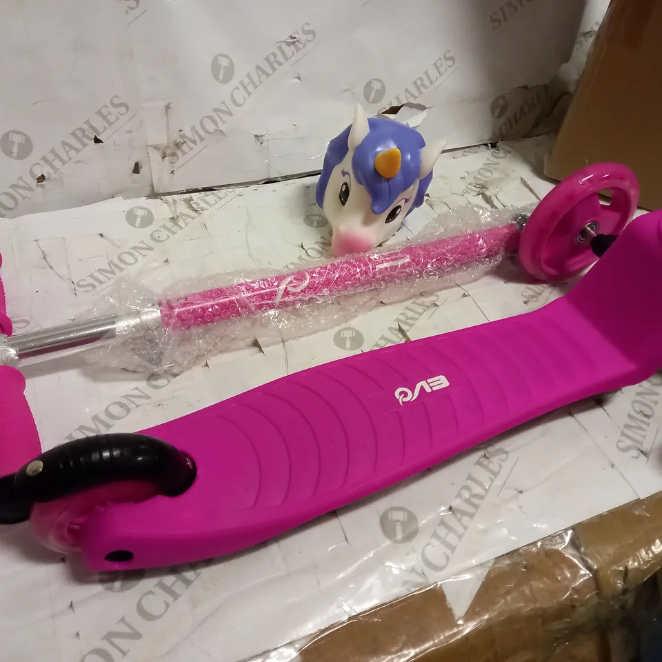 EVO UNICORN LIGHT UP MINI RRP £34.99
