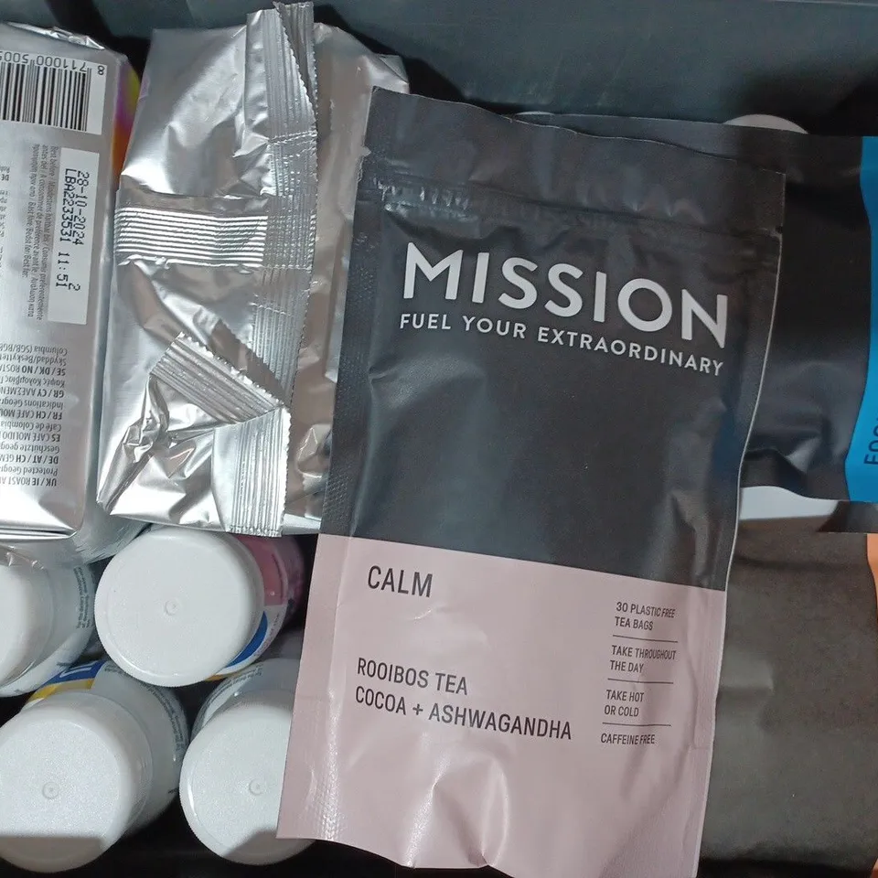 APPROXIMATELY 10 ASSORTED FOOD & DRINK ITEMS TO INCLUDE ABBOTT ENSURE NUTRITION DRINK, TASSIMO CADBURY, MISSION MATCHA SACHETS, ETC